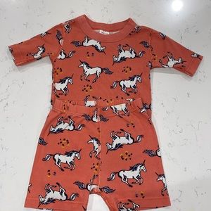 Hanna Andersson unicorn short pajamas set